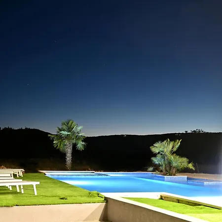Villa Noel By Interhome Donji Prolozac